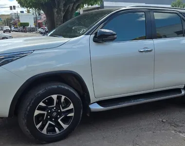 Carro apreendido com a mulher