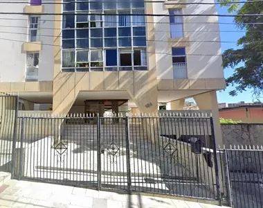 Prédio está localizado na Rua Deputado Cunha Bueno