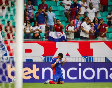 Lucho Rodríguez marcou dois gols na partida