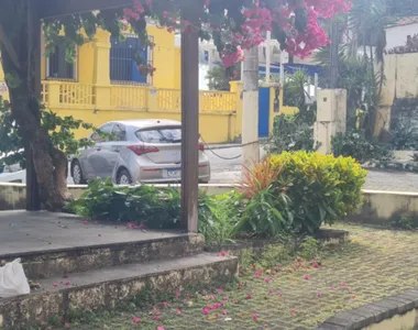 Mulher é assaltada no Rio Vermelho