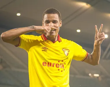 Göztepe vence Fatih Karagümrük com gol e assistência de Janderson