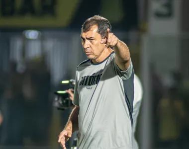 Carille terá que escolher seu armador ideal