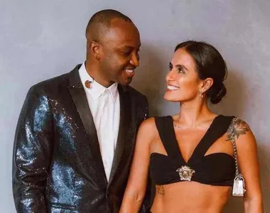 Thiaguinho e Carol Peixinho