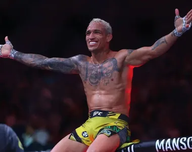 Charles 'Do Bronx' em ação