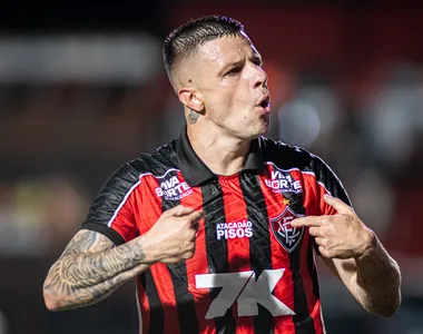Kayzer marcou dois gols na partida