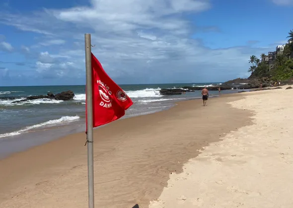 Imagem ilustrativa da imagem Morte na Paciência: bombeiro revela pontos de risco na praia