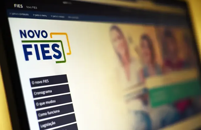 Imagem ilustrativa da imagem Saiu a convocação do Fies pela lista de espera; veja o que fazer agora