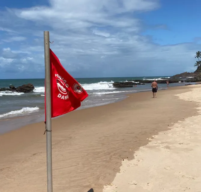 Imagem ilustrativa da imagem Morte na Paciência: bombeiro revela pontos de risco na praia