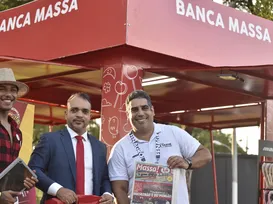 Banca do MASSA! bomba na Fenagro com brindes e interação - Imagem