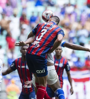 Imagem ilustrativa da imagem Bahia x Porto: saiba onde assistir, prováveis escalações e muito mais