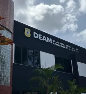 Imagem ilustrativa da imagem Vídeo: tarado da Graça pega em partes íntimas de mulher no meio da rua