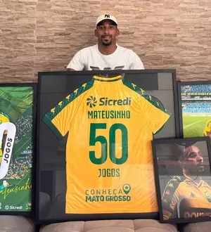 Imagem ilustrativa da imagem Novo lateral do Vitória já foi suspenso por envolvimento com aposta