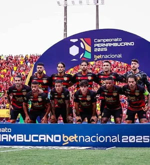 Imagem ilustrativa da imagem Rebaixado, Sport vira adversário decisivo para Bahia e Vitória