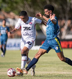 Imagem ilustrativa da imagem Vitória sai na frente, mas fica no empate com o Jequié