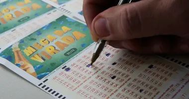 Imagem ilustrativa da imagem Bonde de Salvador ganhou 'bolada' na Mega da Virada