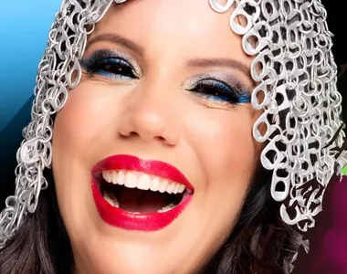 Cantora Amanda Santiago