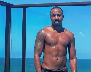 Cantor Bob na Voz entrou no radar dos internautas