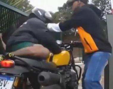 Cantor Rael é assaltado em São Paulo