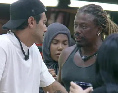 Discussão evoluiu pra gritos e acusação de racismo