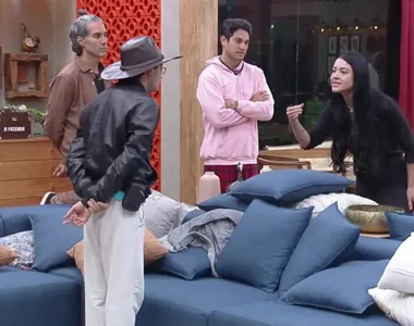 Dudu Camargo e Rayane Figliuzzi brigaram