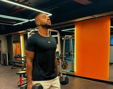 Davi Brito vai lutar boxe