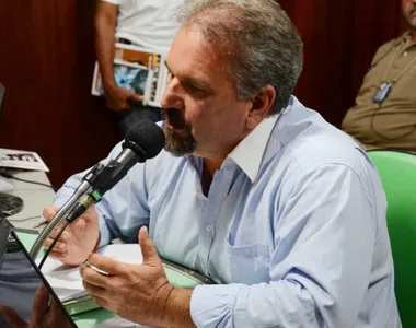 Marcelino Galo comentou sobre vídeo de ACM Neto bebendo