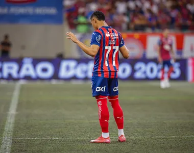 Time baiano ganhou de cariocas com raça em Salvador