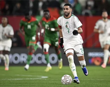 Mahrez é uma das estrelas da competição africana