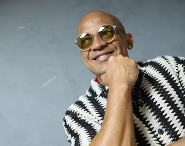 Cantor Wesley Bomfim assume o vocal da banda  Afrodisíaco