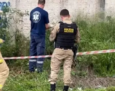 O resto do corpo foi abandonado as margens de uma rodovia