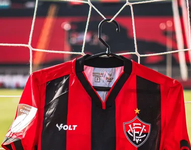 Renato Kayzer e Renzo López disputam titularidade no ataque do Vitória