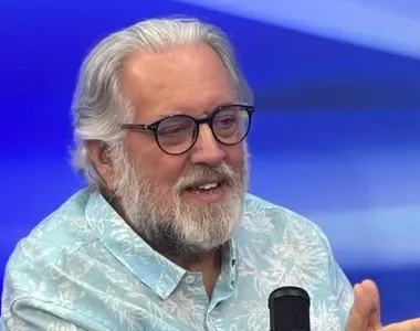 Leão Lobo faz revelação íntima e diz que tinha fantasia com Carlos Alberto de Nóbrega