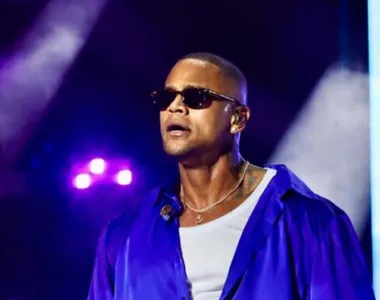 Léo Santana vai suspender agenda em 2026 e explica motivo familiar