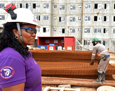 Mulherada marca presença em meio aos homens