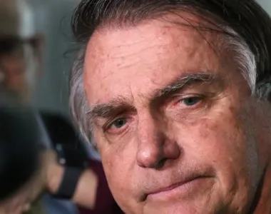 Jair Bolsonaro passará por cirurgia