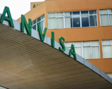 Lista de itens vetados foi publicada pela Anvisa quinta-feira (10)