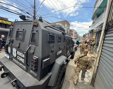 Polícia 'brotou' nas ruas de Salvador após mortes por armas de fogo
