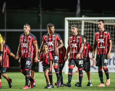 Rubro-Negro entrará em campo com time recheado de garotos