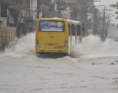 Chuvas causaram transtornos na cidade