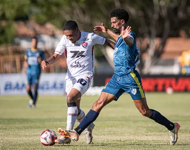 Jequié recebeu o Vitória