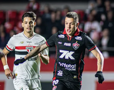 Rubro-Negro precisa vencer e secar rivais para ficar na Série A