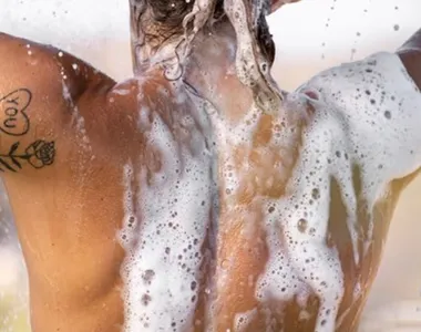 Perfil expôs momentos íntimos do homem