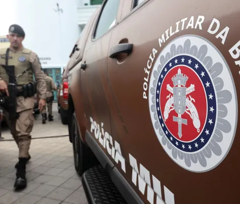 Imagem ilustrativa da imagem Homem é preso ao colocar fogo em companheira e enteada na Bahia