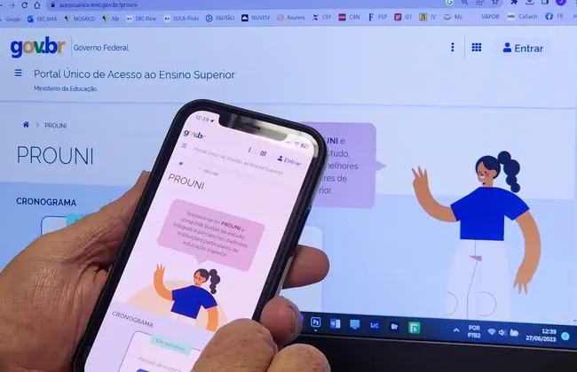 Imagem ilustrativa da imagem Prouni abre inscrições para bolsas do 1º semestre