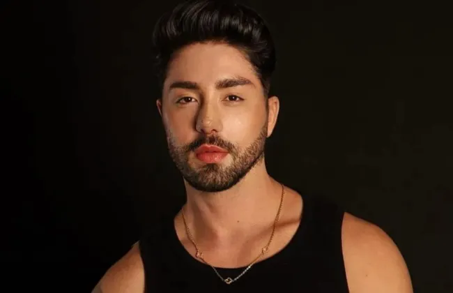 Imagem ilustrativa da imagem Rico Melquiades larga o doce pra críticas após revelar cirurgia anal