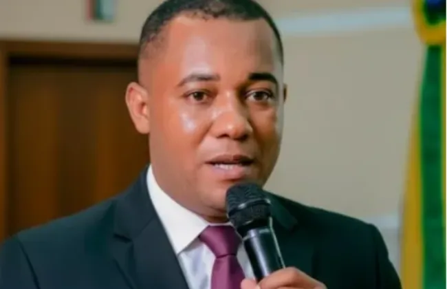 Imagem ilustrativa da imagem Vereador é preso em flagrante com drogas e armas na Bahia