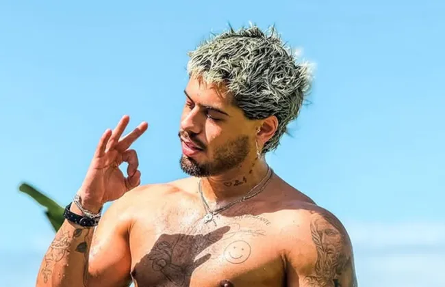 Imagem ilustrativa da imagem Vídeo: Zé Felipe é flagrado com mulher em clima íntimo