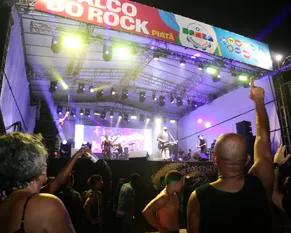 Distância não é problema para galera curtir rock em Piatã - Imagem