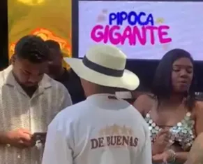 Léo Santana recebe Davi e Raquel em pipoca do povo no Campo Grande - Imagem