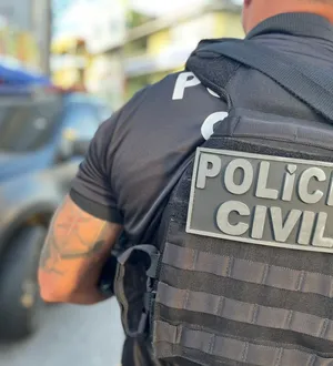 Imagem ilustrativa da imagem Suspeito de furtos e golpes contra idosos é preso na Bahia